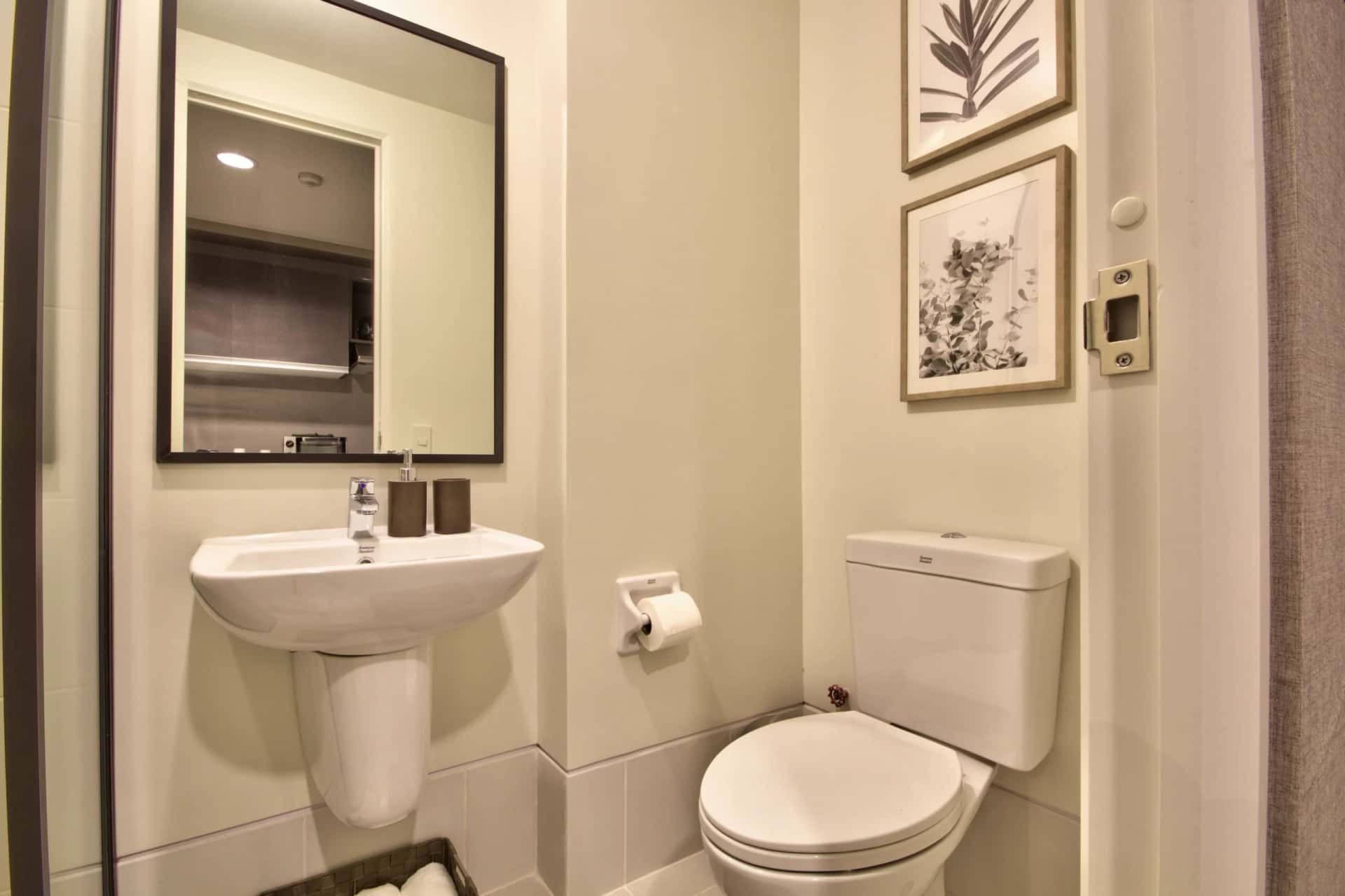 The Residences Torre Lorenzo Malate gallery image 17