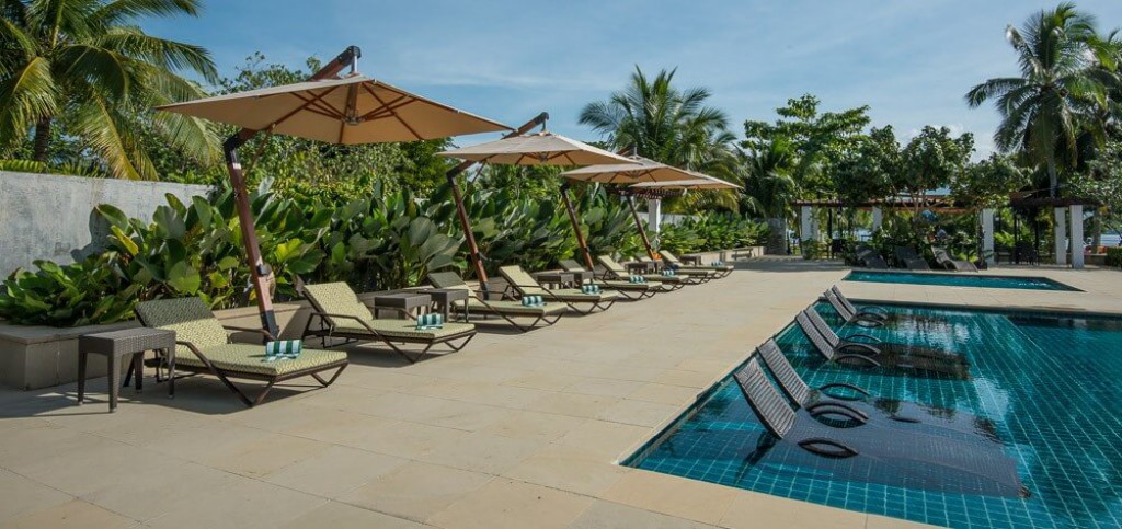 Torre Lorenzo - Dusit Thani Lubi Plantation Resort - Pool Area